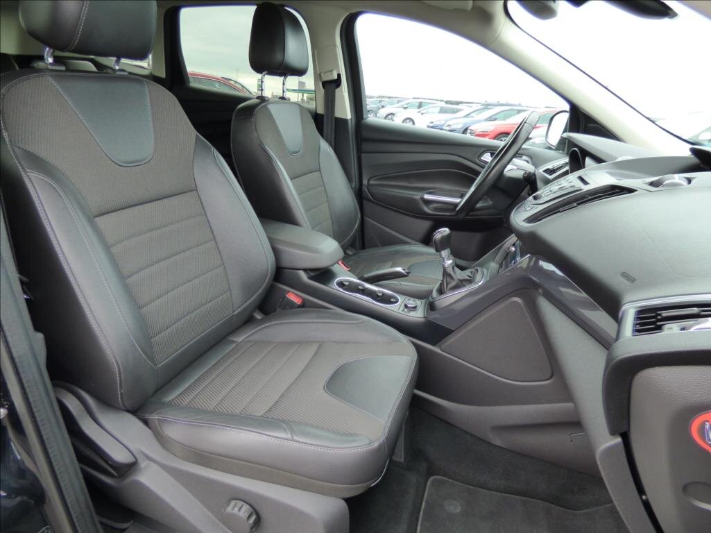 Ford Kuga SUV 2,0 l 110 kw