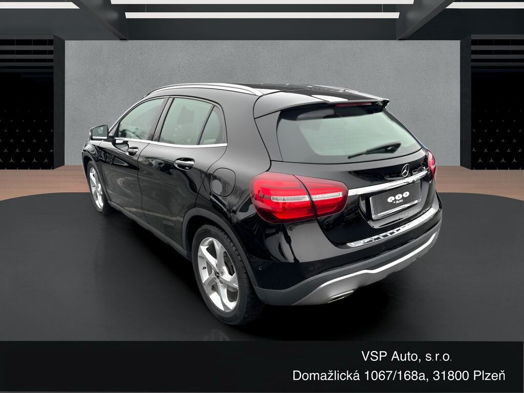 Mercedes-Benz GLA SUV / Terénní 2,1 l 100 kw