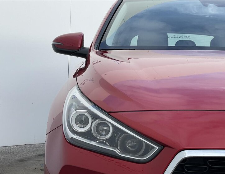 Hyundai i30 20