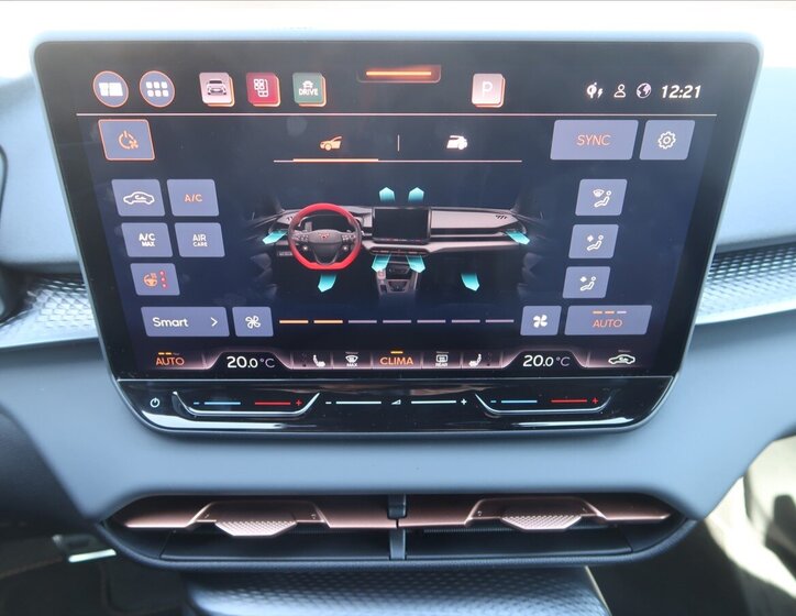 Cupra Terramar SUV / Terénní 2,0 l 195 kw