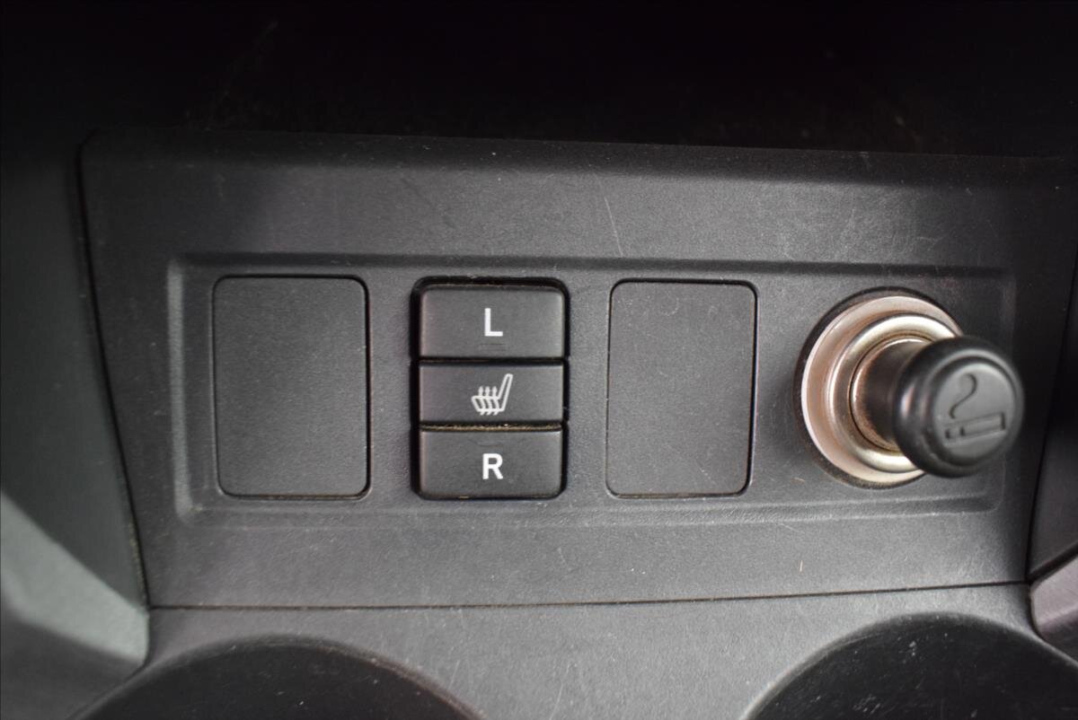 Toyota RAV4 SUV / Terénní 2,2 l 130 kw