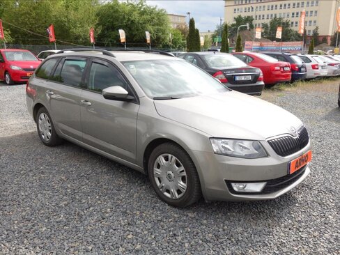 Škoda Octavia Kombi 1,6 l 81 kw