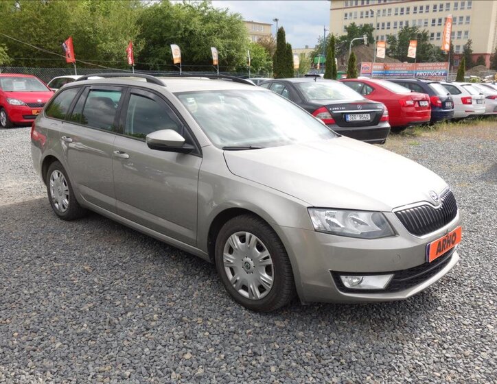 Škoda Octavia Kombi 1,6 l 81 kw