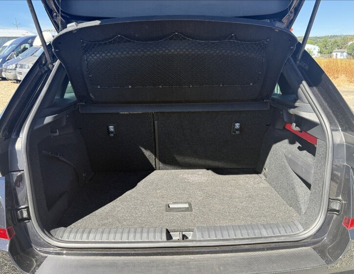 Škoda Kamiq SUV / Terénní 1,5 l 110 kw