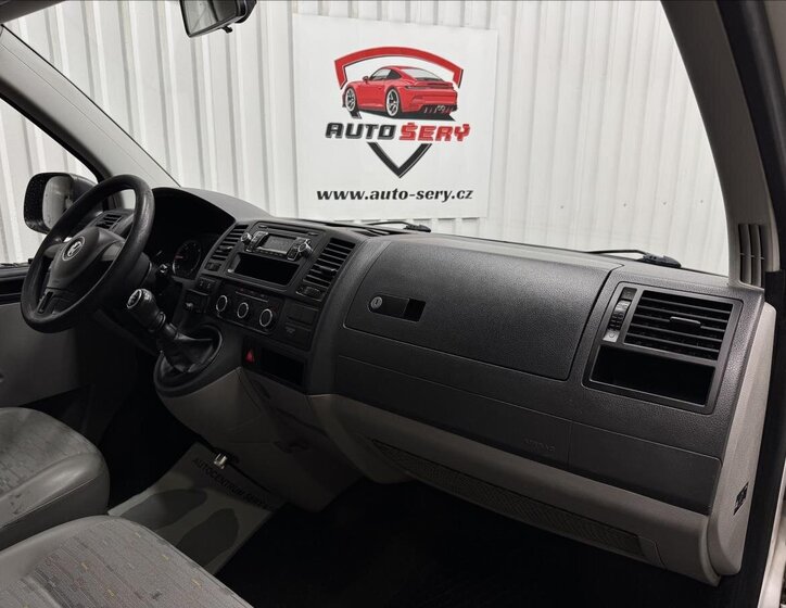 Volkswagen Transporter 25