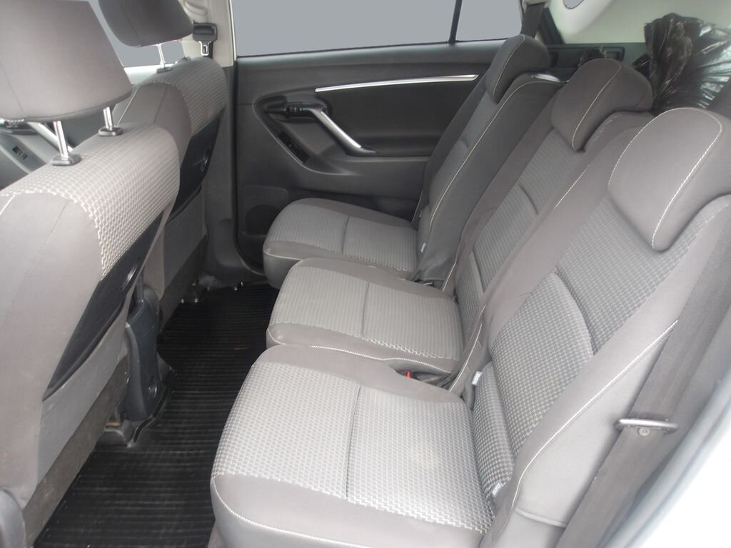 Toyota Verso MPV 1,6 l 82 kw