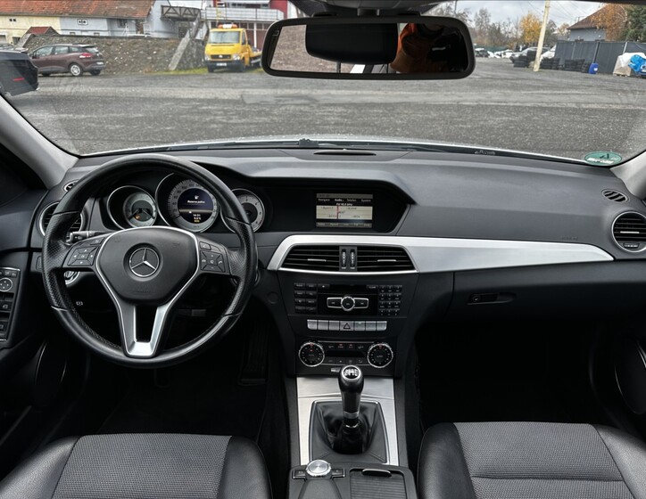 Mercedes-Benz Třídy C 16