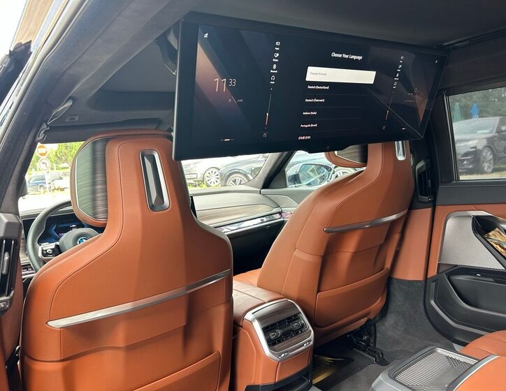 BMW i7 Sedan / Limuzína 0,0 400 kw