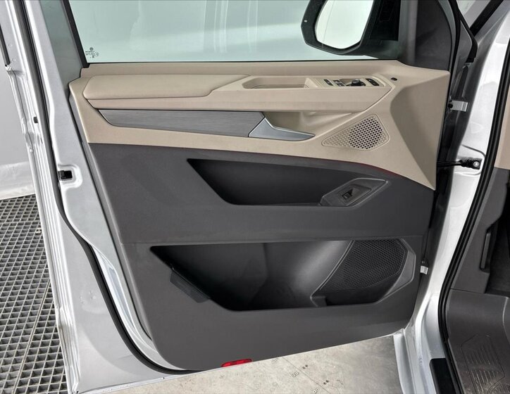 Volkswagen Multivan Kombi 2,0 l 110 kw