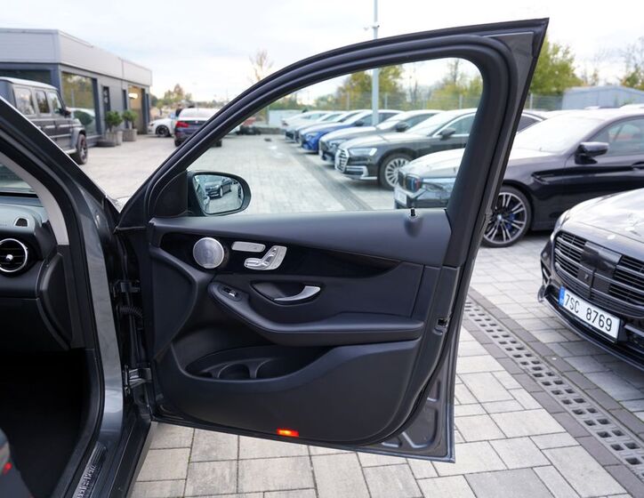 Mercedes-Benz GLC 21