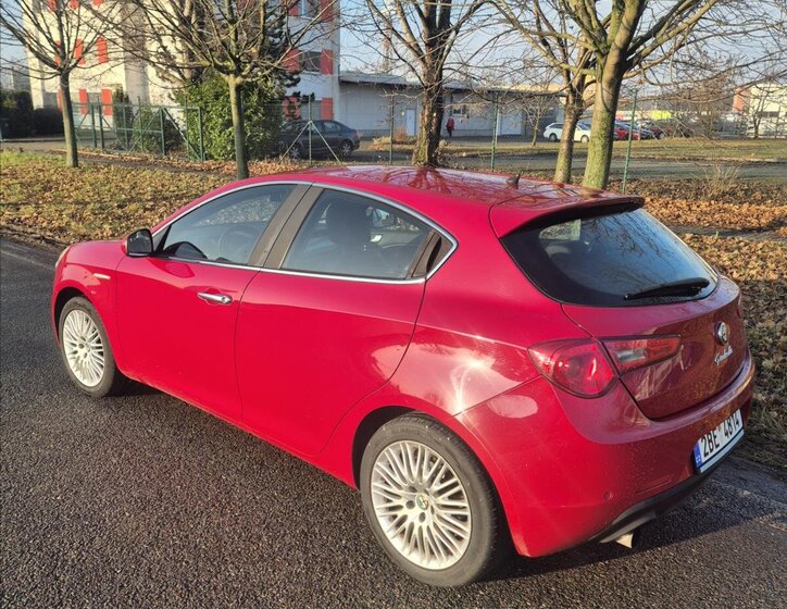 Alfa Romeo Giulietta Hatchback 1,4 l 125 kw