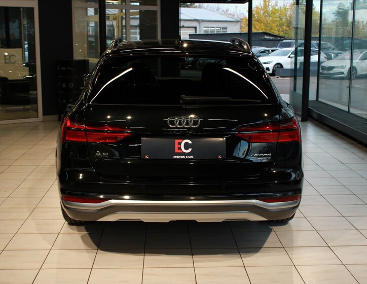 Audi A6 Allroad Kombi 3,0 l 210 kw