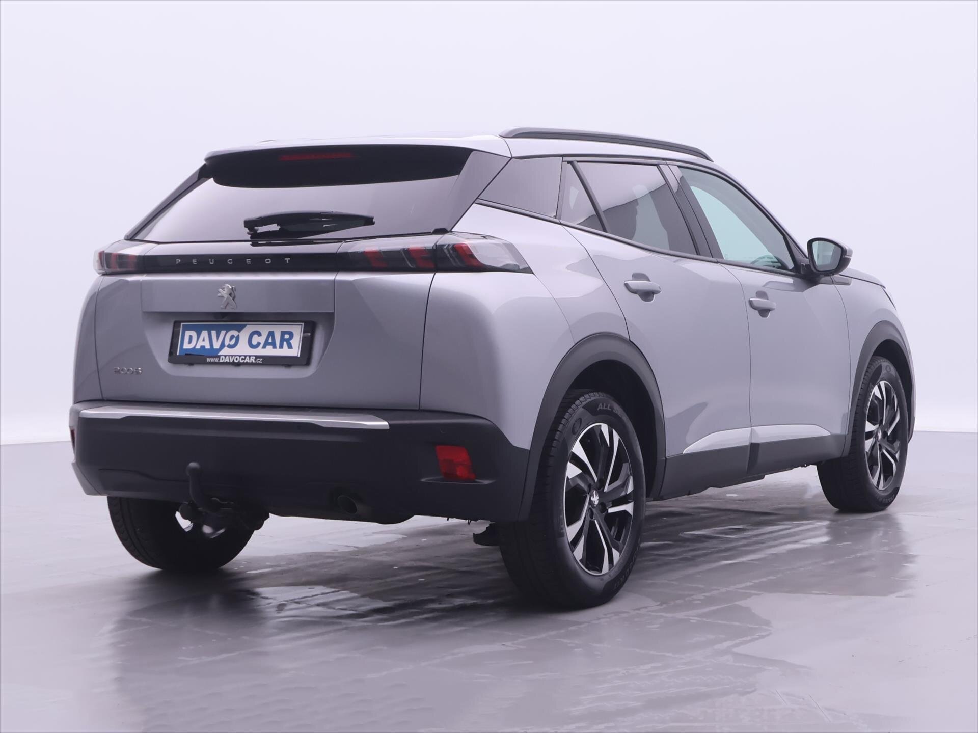 Peugeot 2008 SUV 1,2 l 74 kw