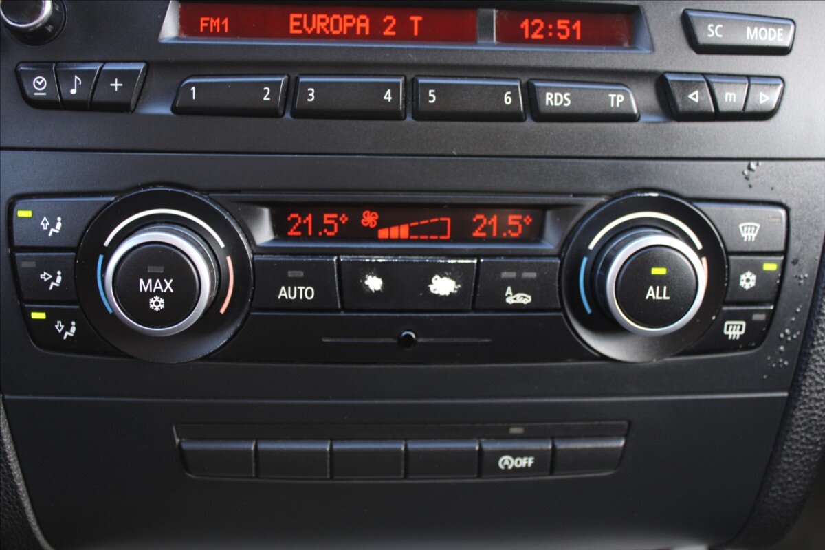 BMW Řada 1 Hatchback 2,0 l 105 kw