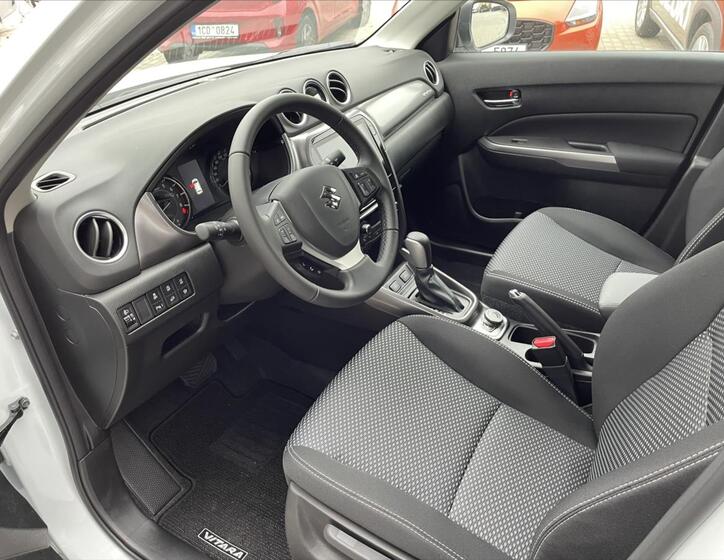 Suzuki Vitara 9