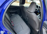 Toyota Yaris 16
