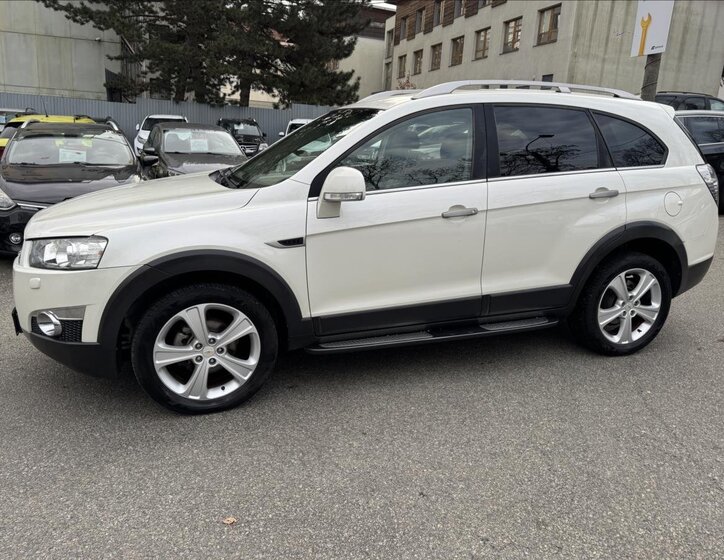 Chevrolet Captiva SUV 2,2 l 135 kw