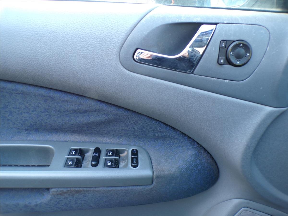 Škoda Octavia Hatchback 1,6 l 55 kw