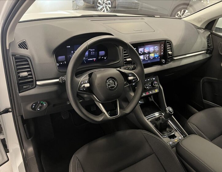 Škoda Karoq SUV / Terénní 1,5 l 110 kw