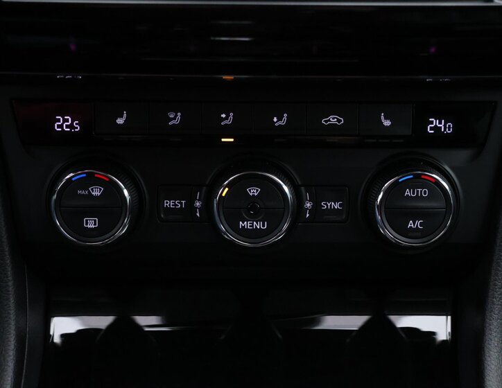 Škoda Superb Kombi 2,0 l 140 kw