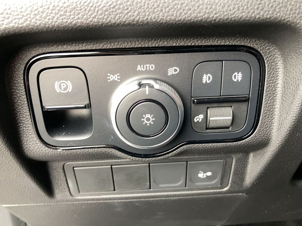 Mercedes-Benz Ostatní