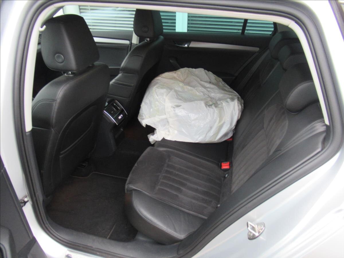 Škoda Superb Kombi 2,0 l 110 kw