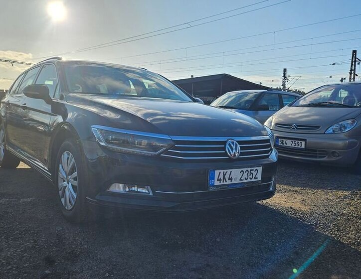 Volkswagen Passat Kombi 1,6 l 88 kw