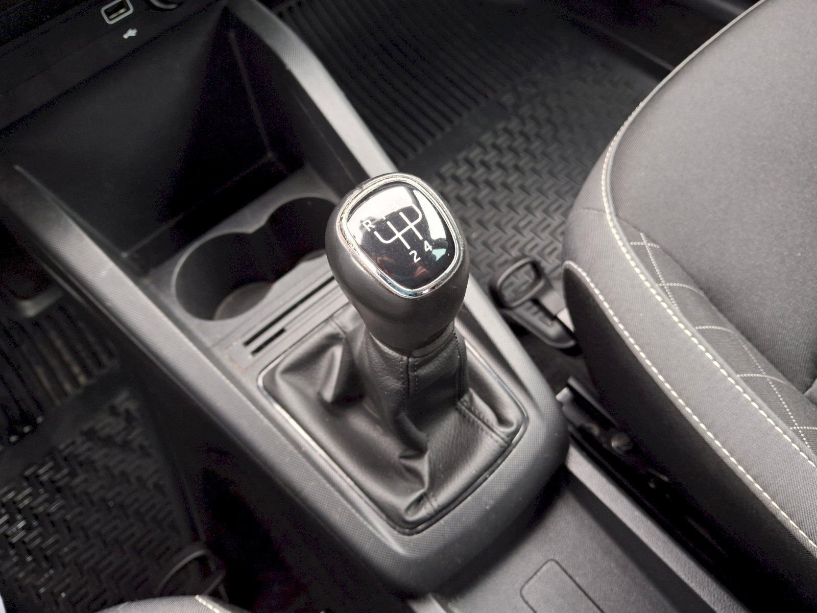 Škoda Fabia Kombi 999,0 70 kw