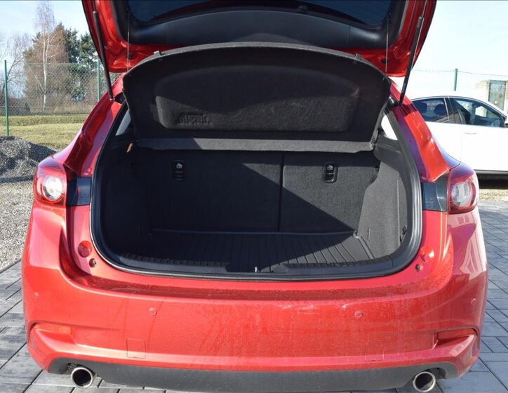 Mazda 3 Hatchback 2,0 l 121 kw