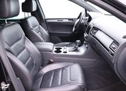 Volkswagen Touareg 13