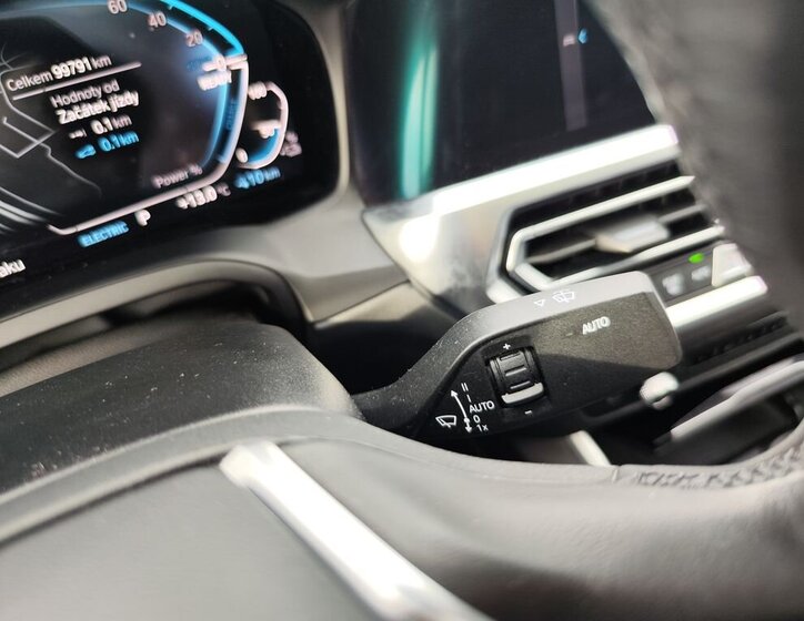 BMW Řada 3 Sedan / Limuzína 2,0 l 215 kw