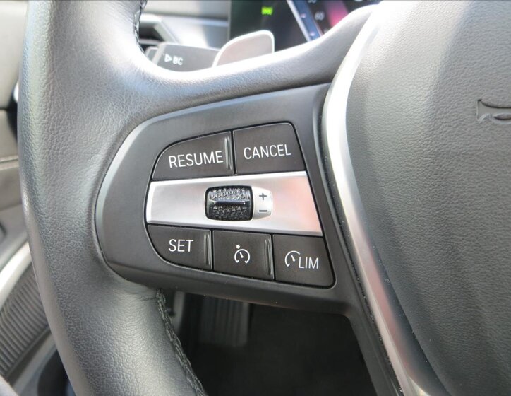 BMW Řada 3 Sedan / Limuzína 2,0 l 115 kw