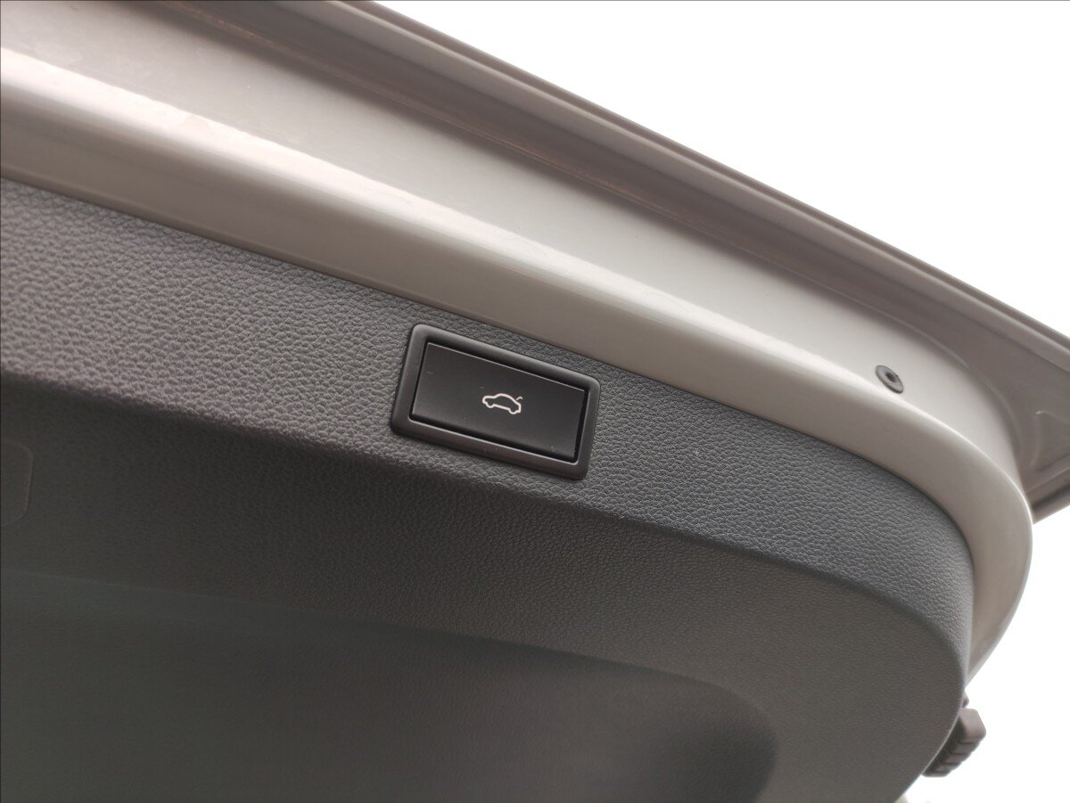 Škoda Karoq SUV / Terénní 1,5 l 110 kw