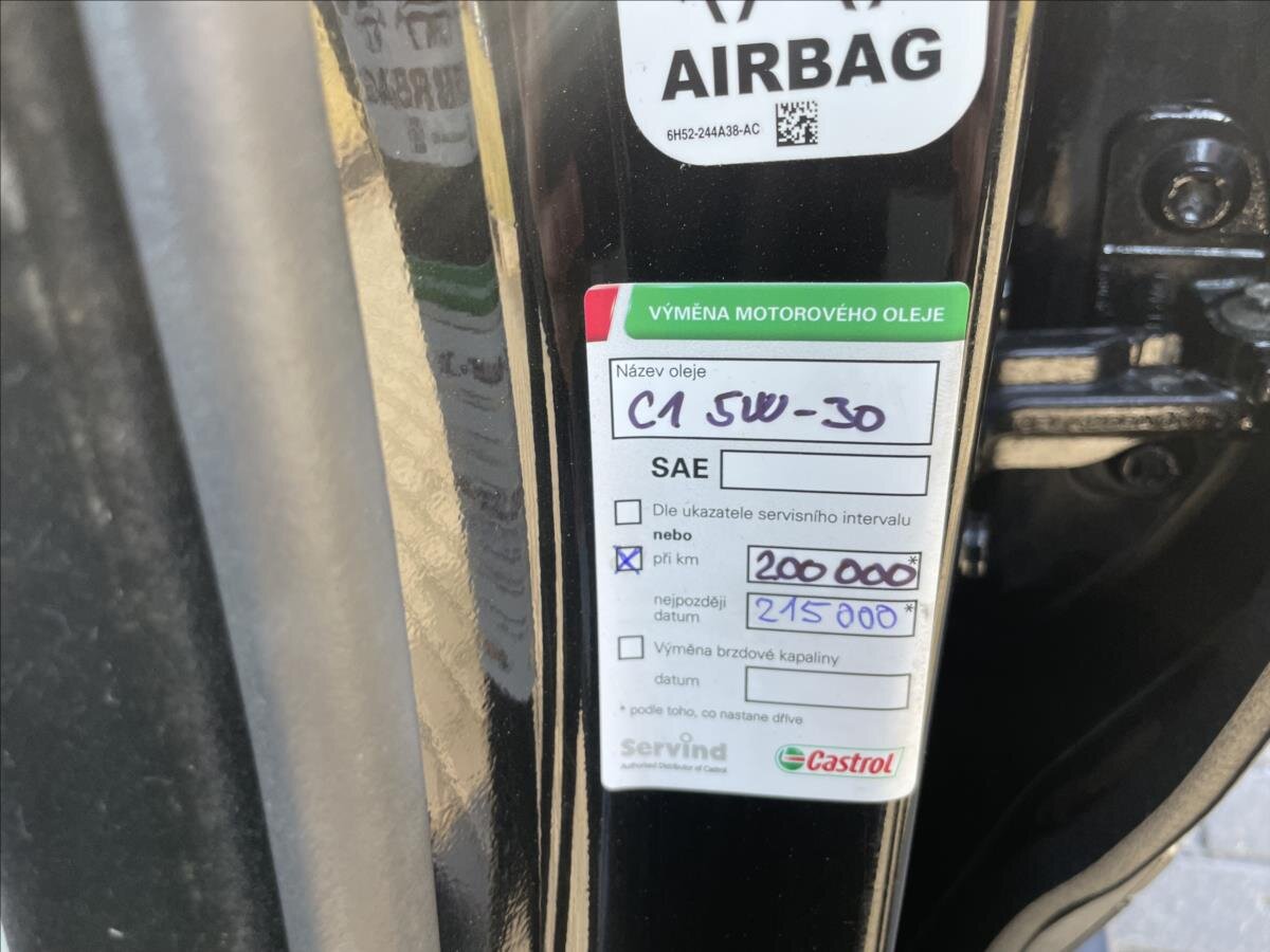 Land Rover Range Rover SUV / Terénní 4,4 l 250 kw