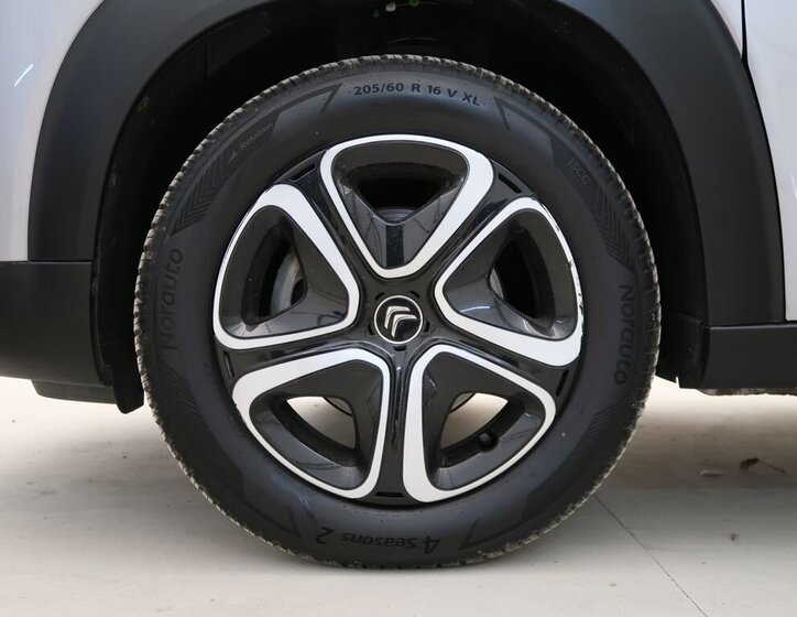 Citroën C3 Aircross SUV / Terénní 1,2 l 81 kw