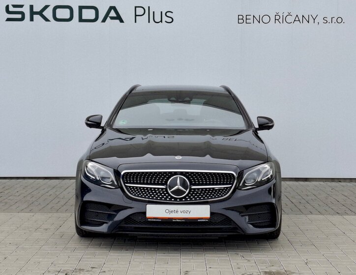 Mercedes-Benz Třídy E 4