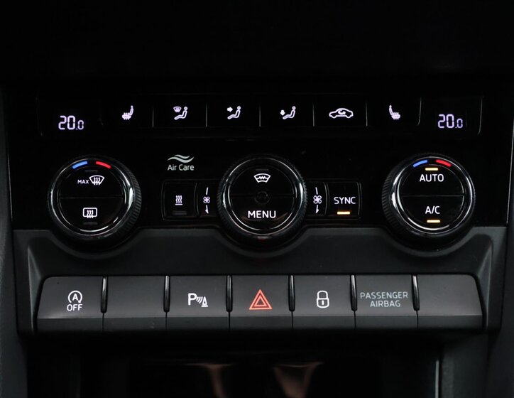 Škoda Karoq SUV / Terénní 2,0 l 110 kw