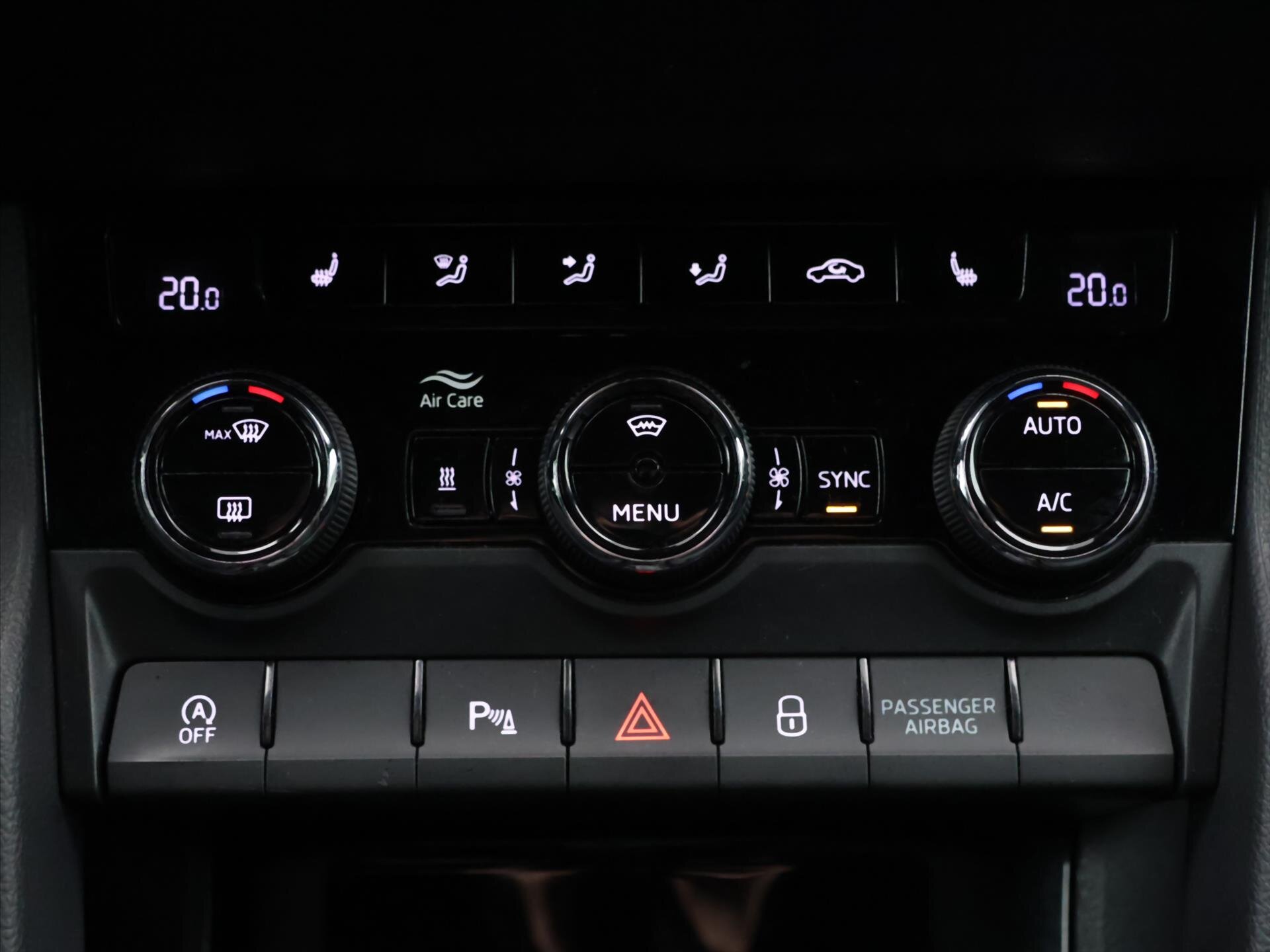 Škoda Karoq SUV / Terénní 2,0 l 110 kw