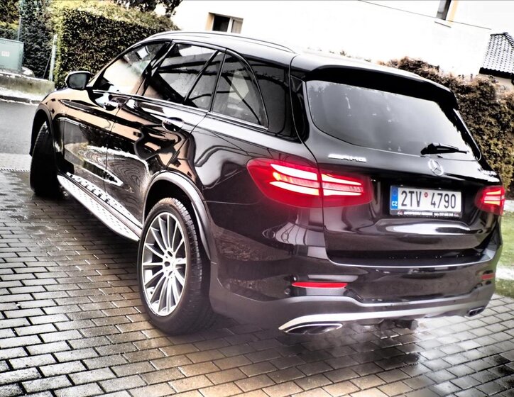 Mercedes-Benz GLC SUV / Terénní 3,0 l 270 kw