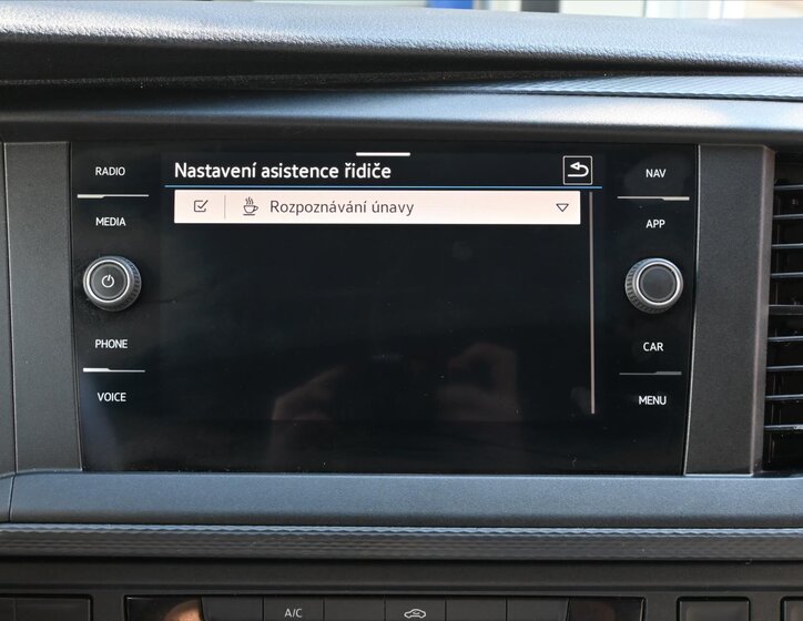 Volkswagen Transporter 18