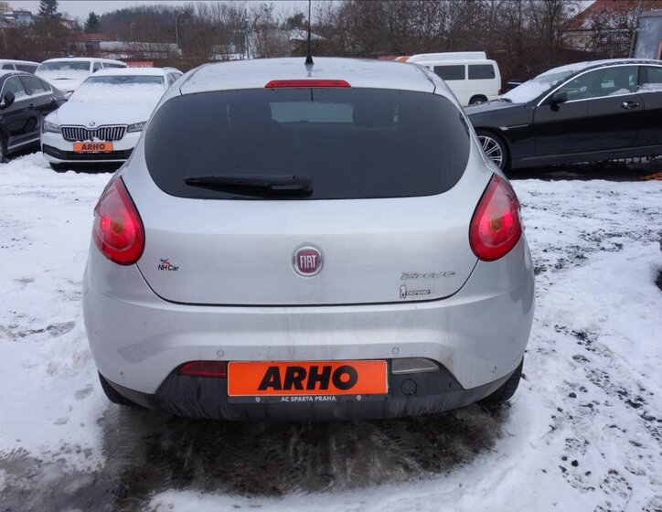 Fiat Bravo Hatchback 1,6 l 88 kw