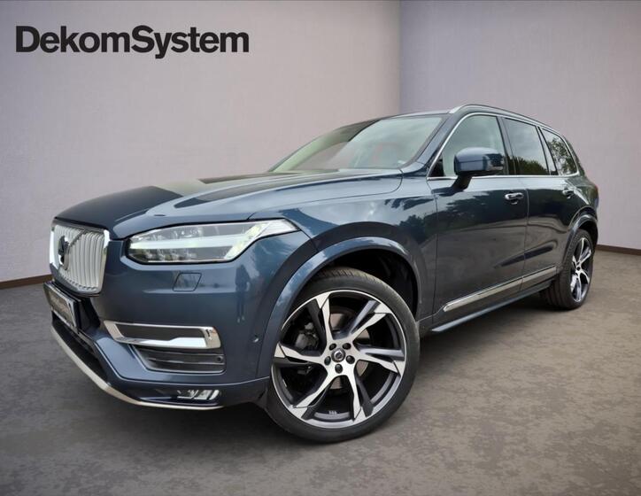 Volvo XC90 1