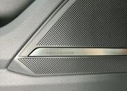 Land Rover Defender 30