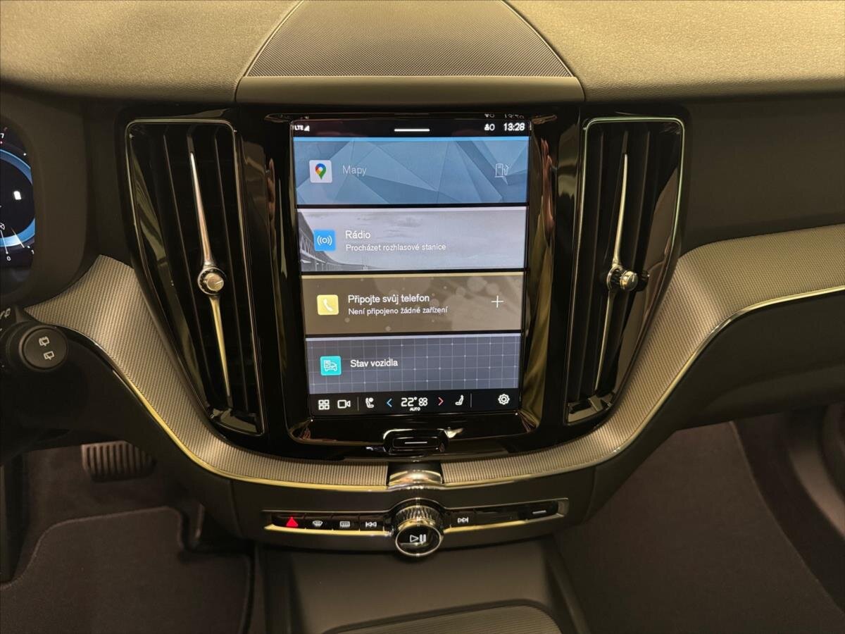 Volvo XC60 SUV / Terénní 2,0 l 184 kw