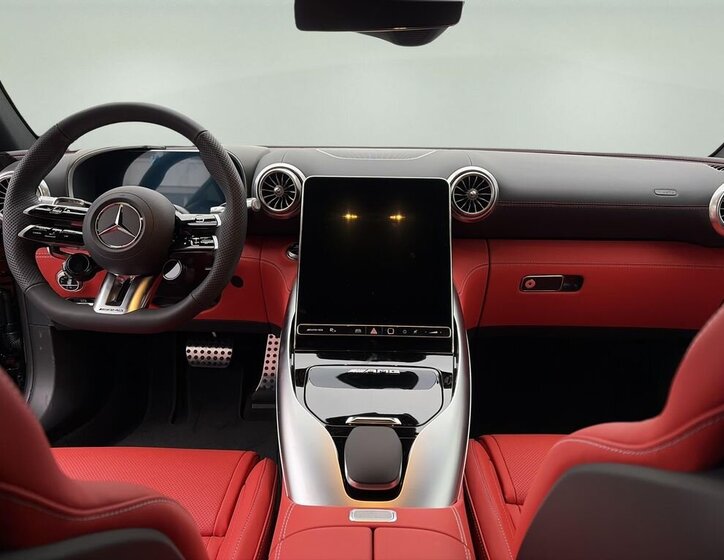 Mercedes-Benz AMG GT 11