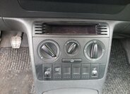 Volkswagen Polo Hatchback 999,0 37 kw