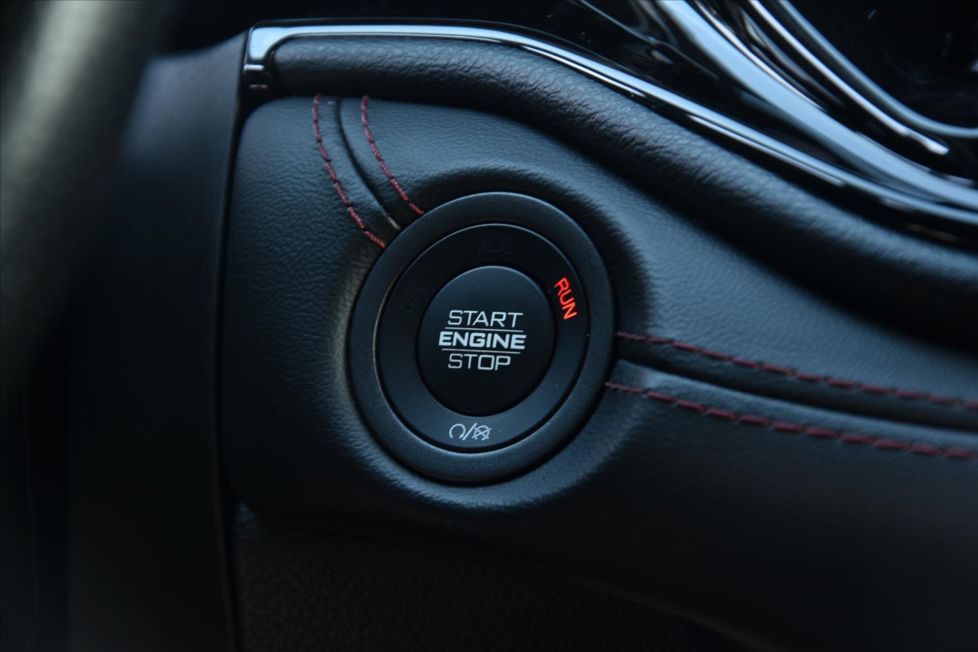 Dodge Durango SUV / Terénní 5,7 l 268 kw