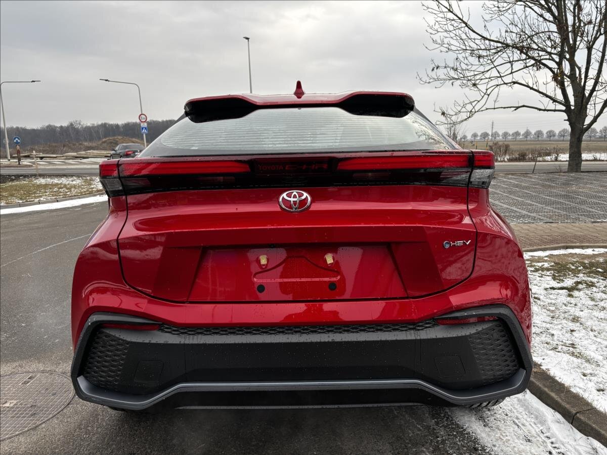 Toyota C-HR Hatchback 1,8 l 72 kw