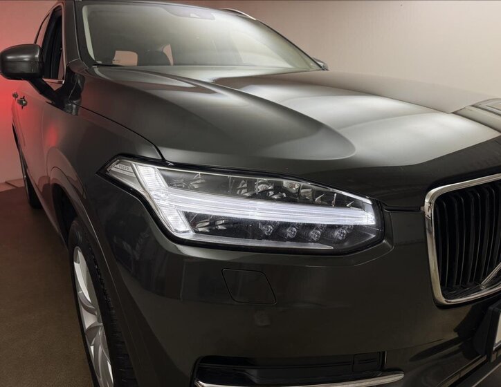 Volvo XC90 45