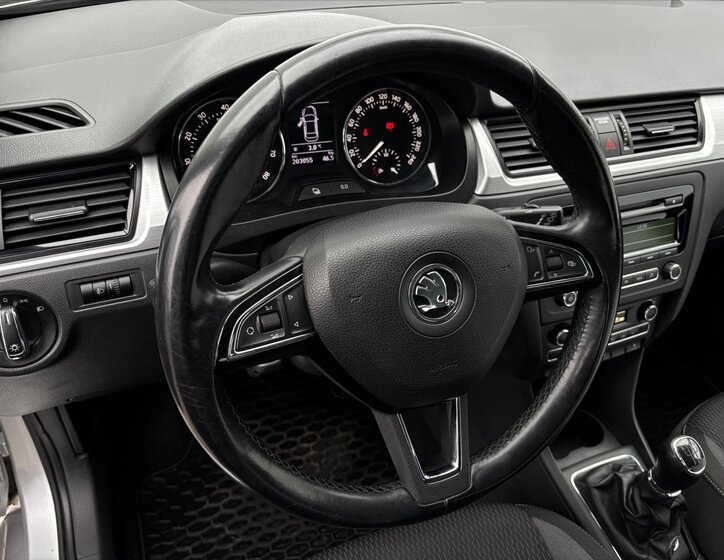 Škoda Rapid Liftback 1,2 l 63 kw